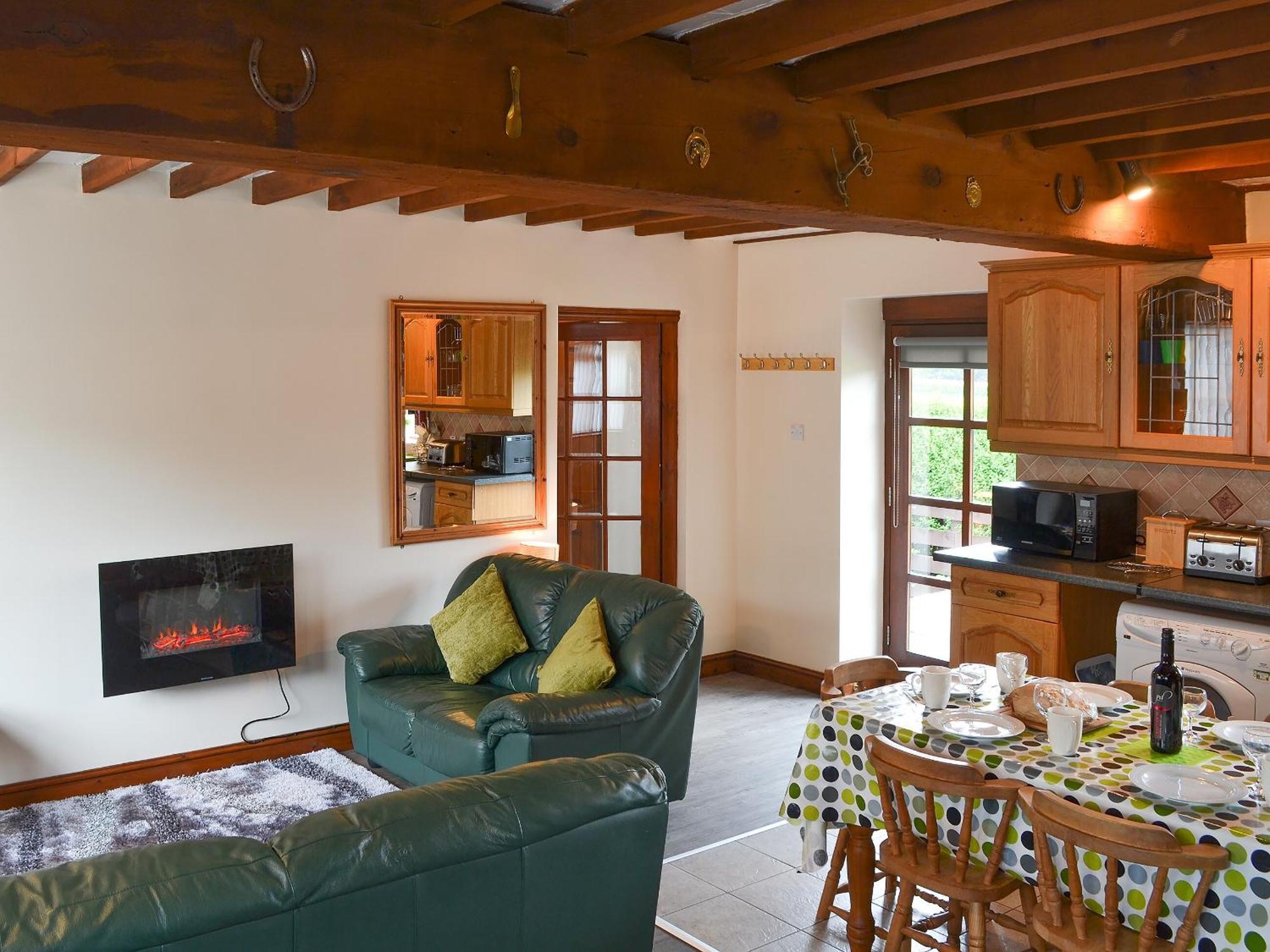 Hen Stabl - 16983 Villa Brynsiencyn Dış mekan fotoğraf